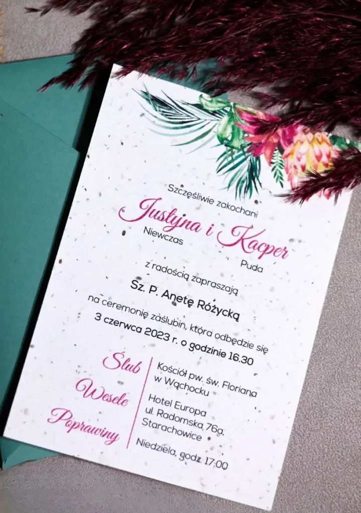 Zaproszenie ślubne na papierze z nasionami kwiatów, które można potem zasiać w ogródku