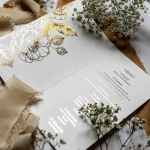 złocone menu na wesele, menu ze złotymi napisami