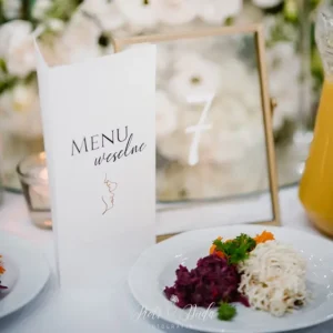 menu na stół weselny minimalistyczne