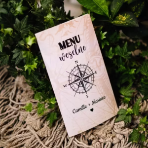 Menu weselne w motywie podróżniczym, pasującym do zaproszenia paszportu