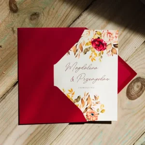 Kwieciste zaproszenie ślubne w czerwonej kopercie