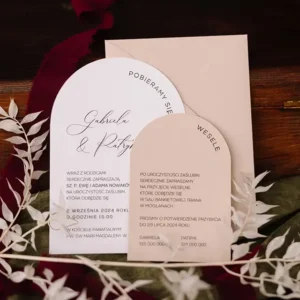 wyjątkowe zaproszenia ślubne w kolorystyce beżu i bieli
