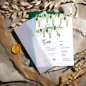 zaproszenie na ślub z kalką i złoconymi napisami, biała wisteria
