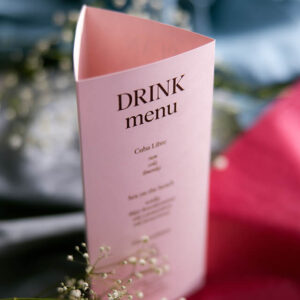 Różowe drink menu